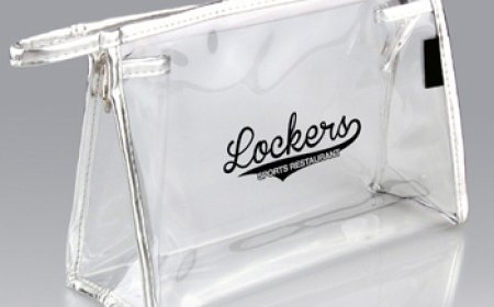 How Custom Cosmetic Bags at Wholesale Rates Can Boost Your Marketing Strategy