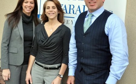 Telling Kids About Divorce: Trusted Family Guidance from Attorney David Mejias